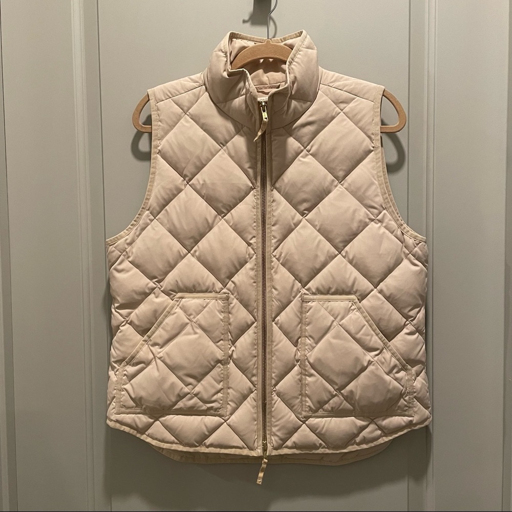 [DONATED]  J.Crew cream colored puffer vest